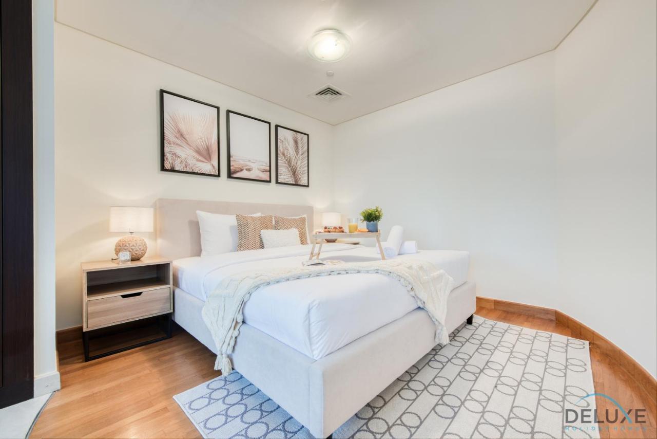 Calm Studio At Sky Gardens Difc By Deluxe Holiday Homes Dubai Bagian luar foto