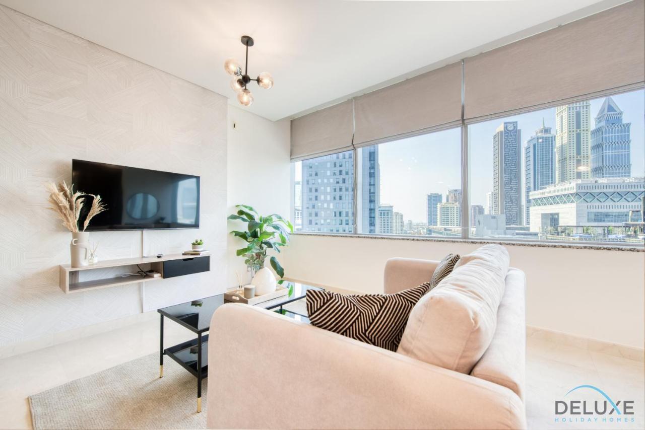 Calm Studio At Sky Gardens Difc By Deluxe Holiday Homes Dubai Bagian luar foto